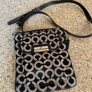 Coach Signature Canvas Crossbody